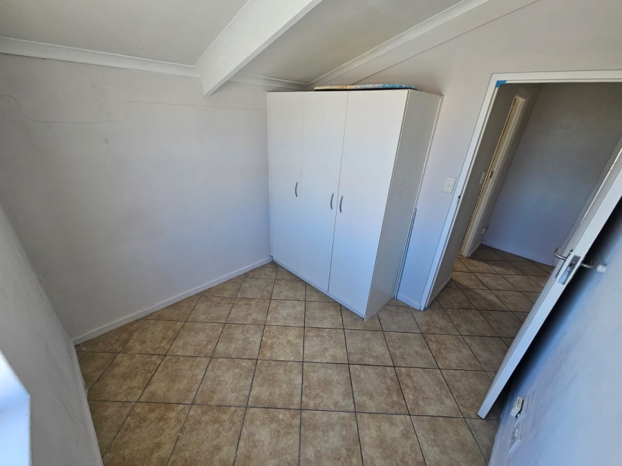 2 Bedroom Property for Sale in Whispering Pines Western Cape